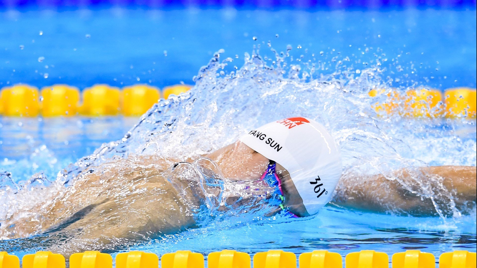 COD国际邀请赛激战正酣，枪战策略考验战队默契，cod官方比赛